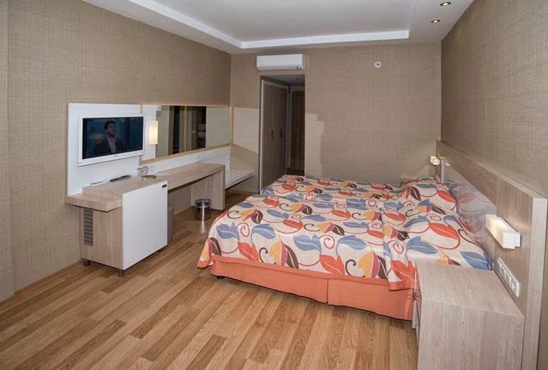 Riviera Hotel & Spa