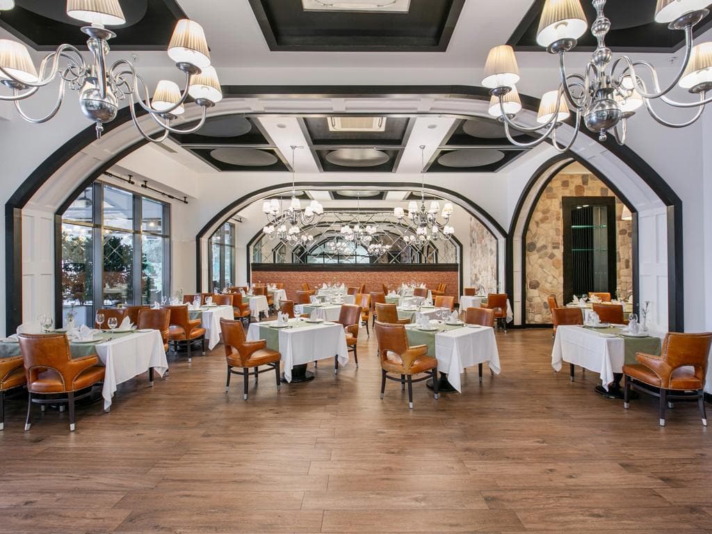 Juju Premier Palace