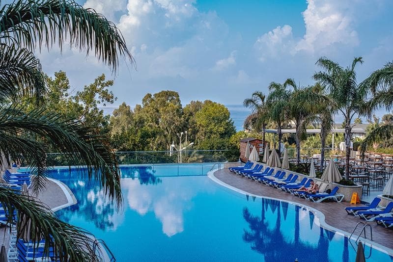 Michell Hotel Spa Beach Club