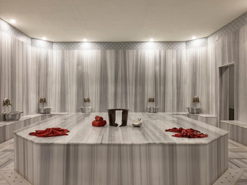 Arcanus Hotels Trendline Side