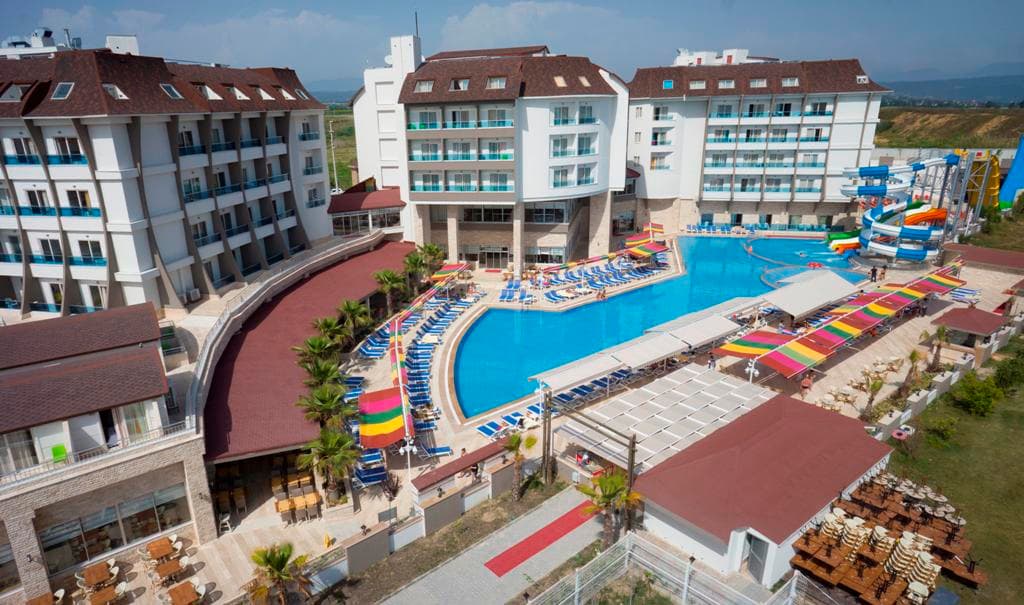 Ramada Resort Side