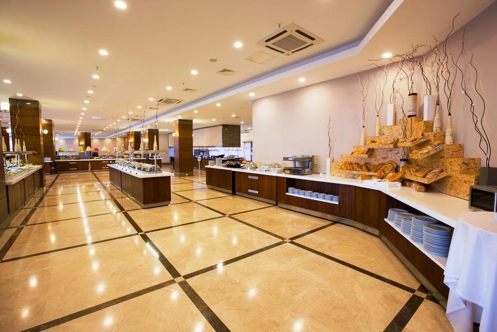 Ramada Resort Side