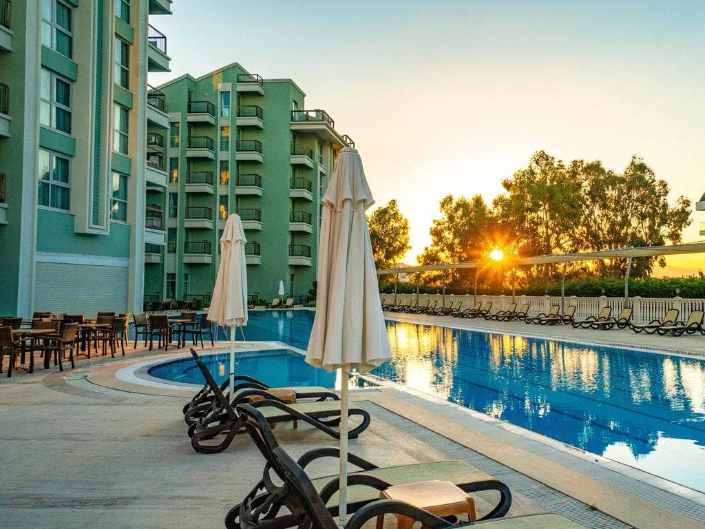 Royal Atlantis Spa & Resort