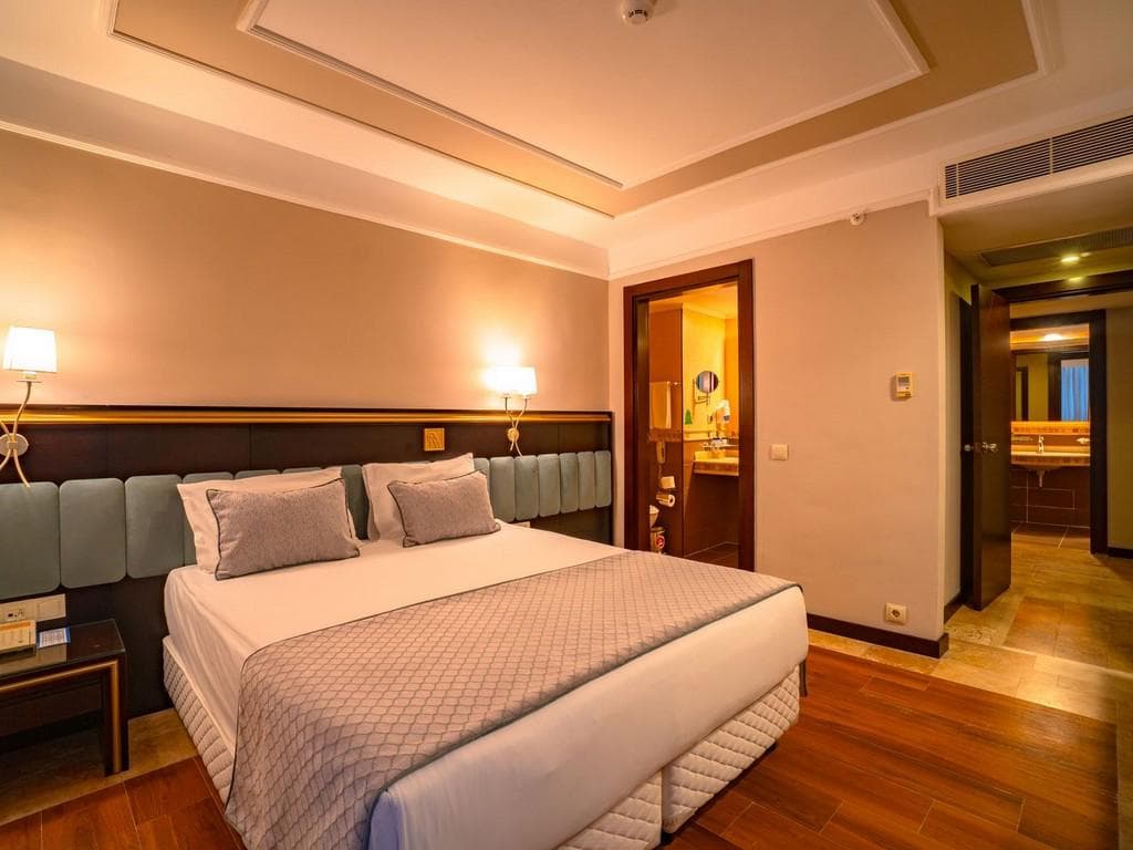 Royal Atlantis Spa & Resort