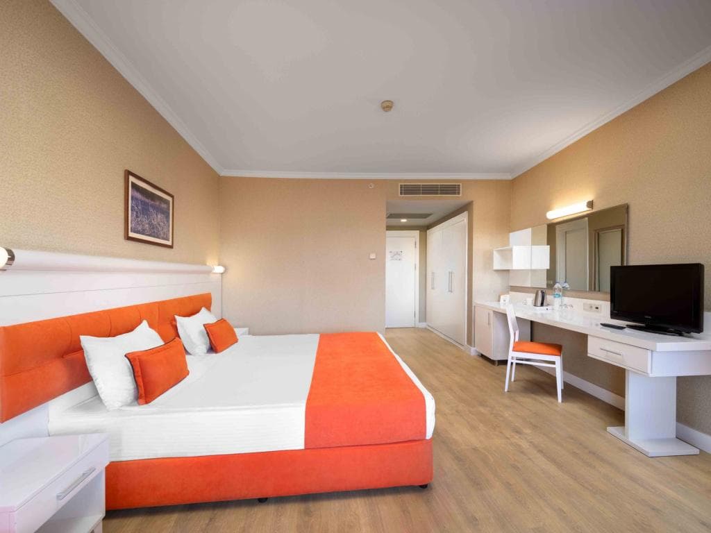 Sueno Hotels Beach Side