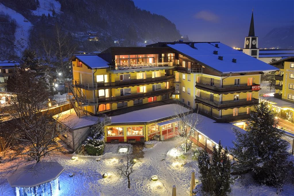 Hotel der Schütthof - zájazd  - Rakúsko zima -  Zell am See