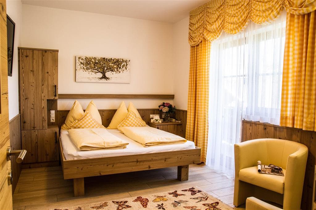 People´s Hotel - zájazd  - Rakúsko zima - Kaprun