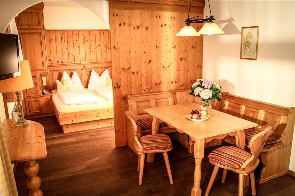 People´s Hotel - zájazd  - Rakúsko zima - Kaprun