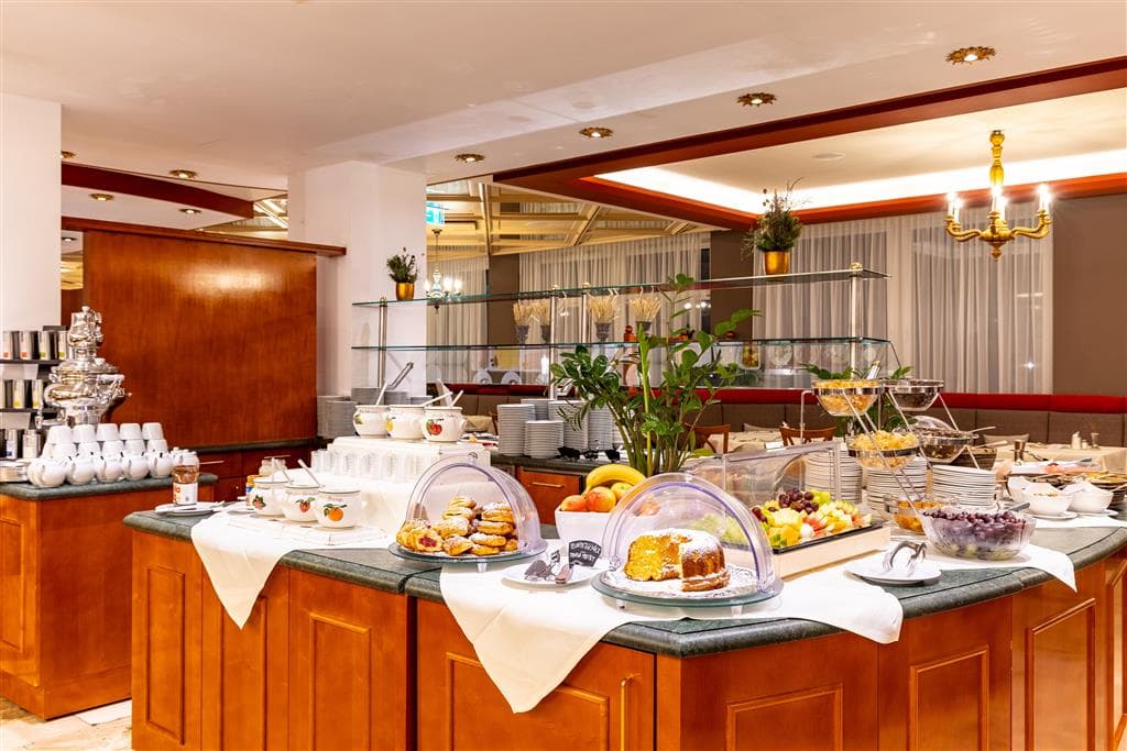 Hotel Latini - zájazd  - Rakúsko zima - Salzburgerland- Zell am See