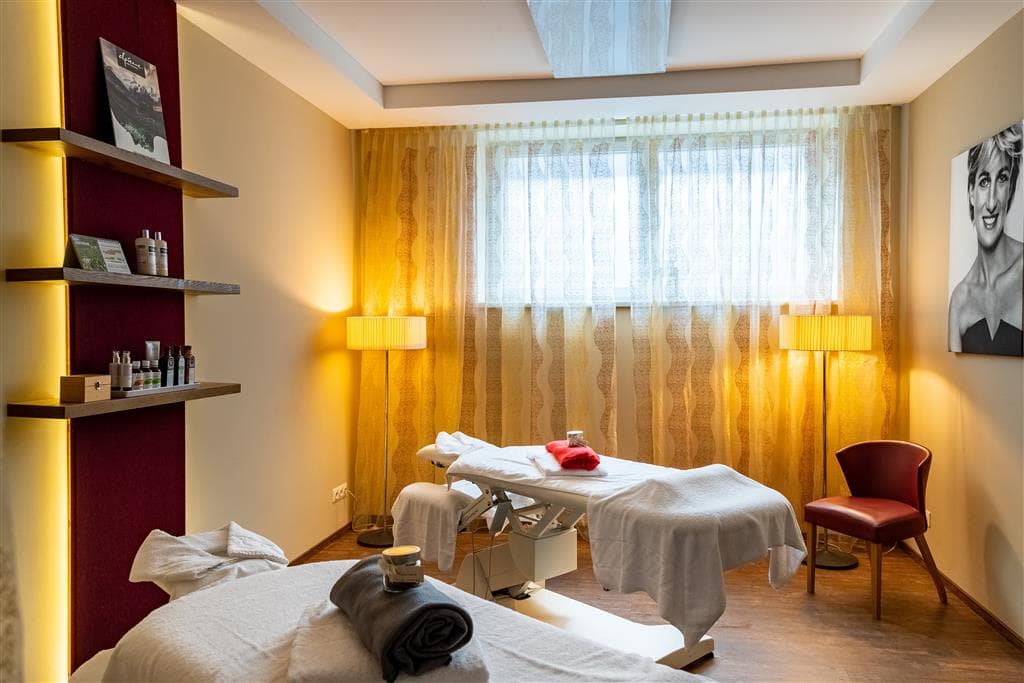 Hotel Latini - zájazd  - Rakúsko zima - Salzburgerland- Zell am See
