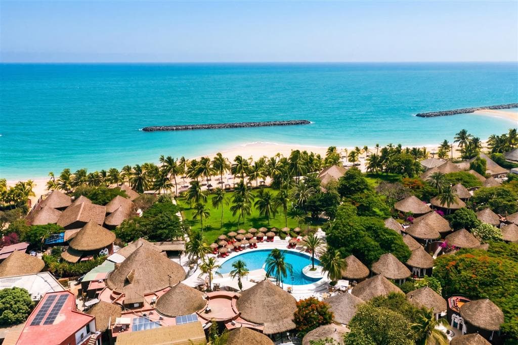 Royam Hotel