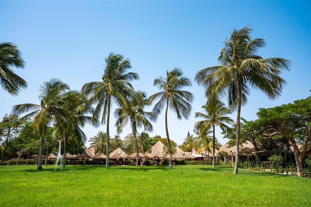Royam Hotel