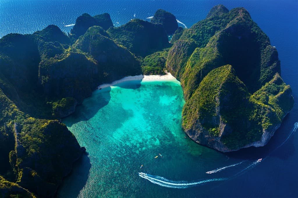 Ostrov Phi phi, Thajsko