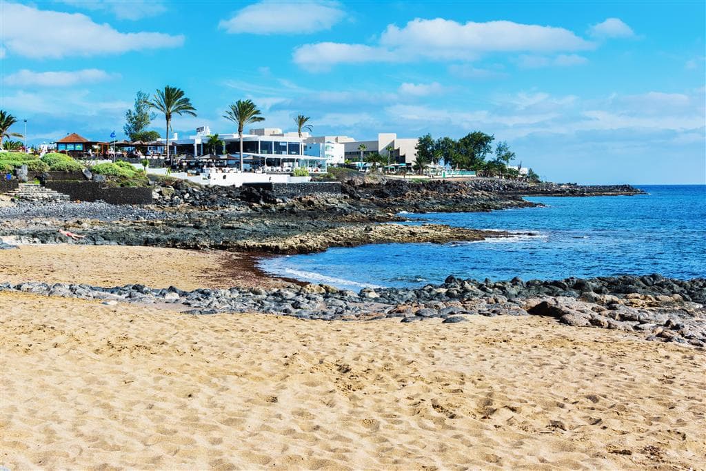 Bluebay Lanzarote - pláž, playa Bastian - letecký zájazd od  - Lanzarote, Costa Teguise