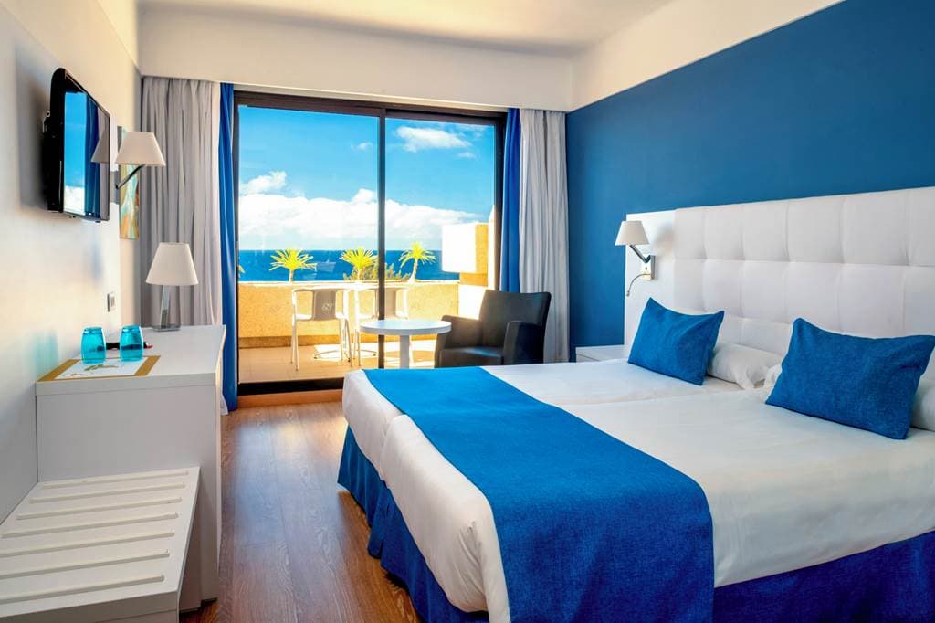 Hotel Grand Teguise Playa - izba - letecký zájazd  - Lanzarote, Costa Teguise