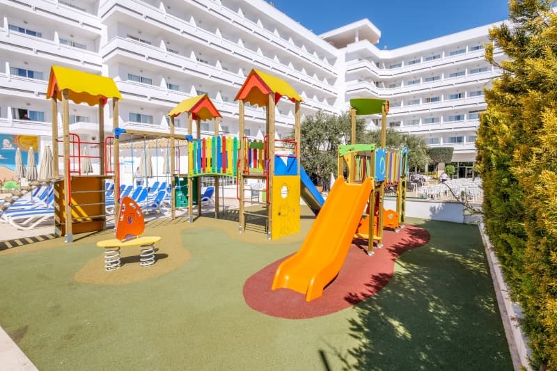 Hotel Condesa - detské ihrisko - letecký zájazd  - Malorka, Alcúdia