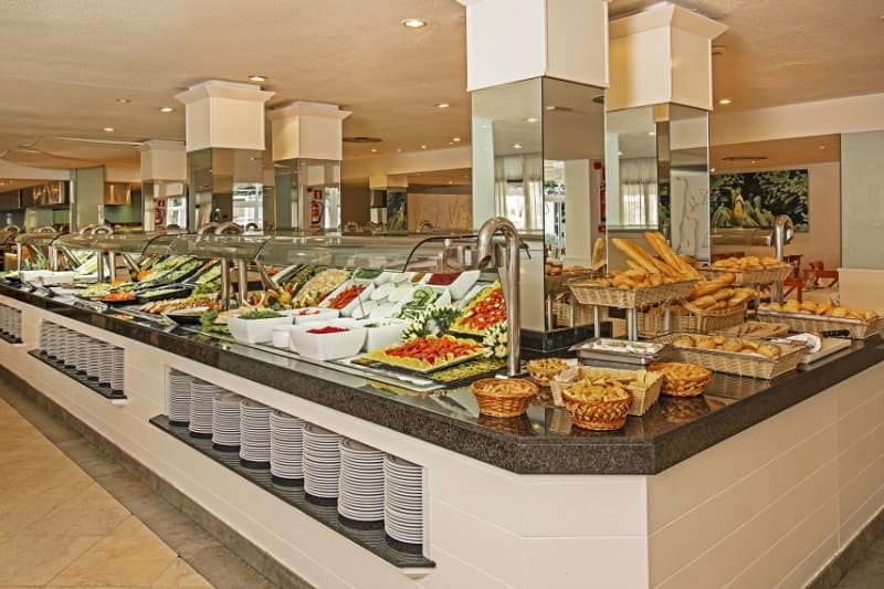 Iberostar Ciudad Blanca - bufetové stoly - letecký zájazd  - Malorka, Alcúdia