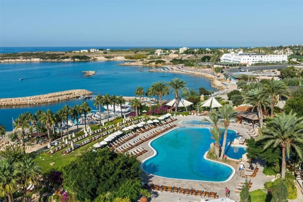 Coral Beach Hotel Resort - hotel - letecký zájazd  - Cyprus, Coral Bay