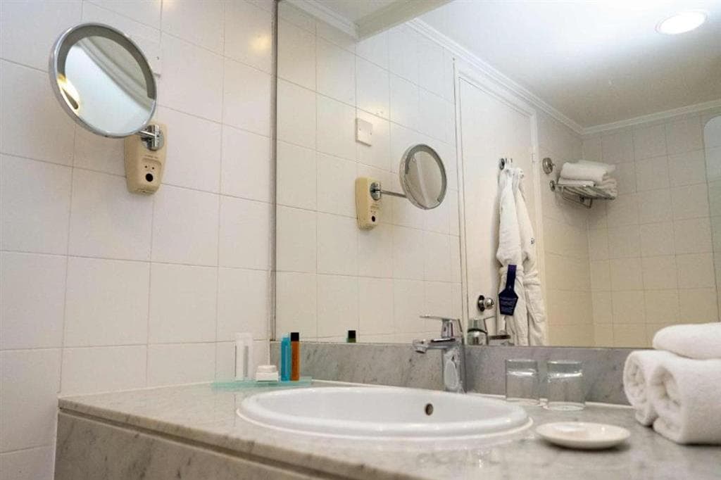 Coral Beach Hotel Resort - izba - letecký zájazd  - Cyprus, Coral Bay