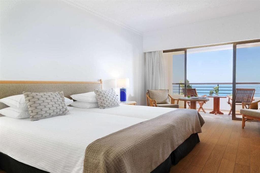 Coral Beach Hotel Resort - izba - letecký zájazd  - Cyprus, Coral Bay