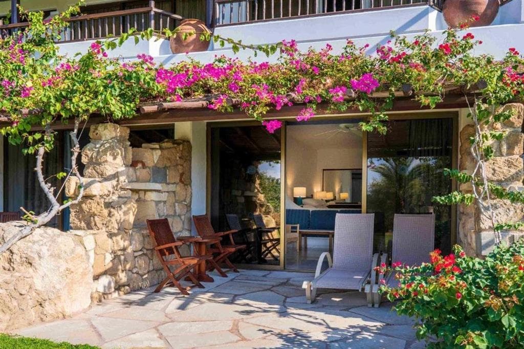 Coral Beach Hotel Resort - záhrada - letecký zájazd  - Cyprus, Coral Bay