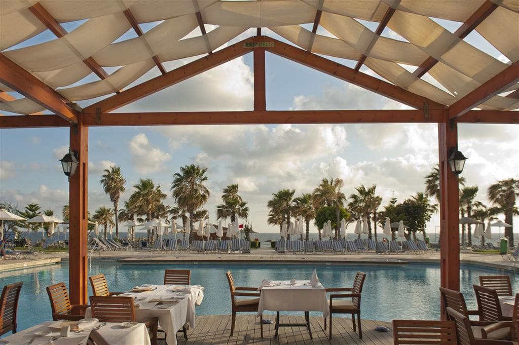 Louis Ledra Beach - reštaurácia - letecký zájazd  - Cyprus, Paphos