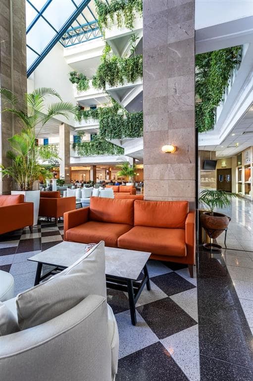 Louis Phaeton Beach - lobby - letecký zájazd  - Cyprus, Paphos