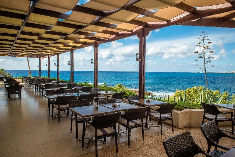 Cynthiana Beach Hotel - reštaurácia - letecký zájazd  - Cyprus, Paphos