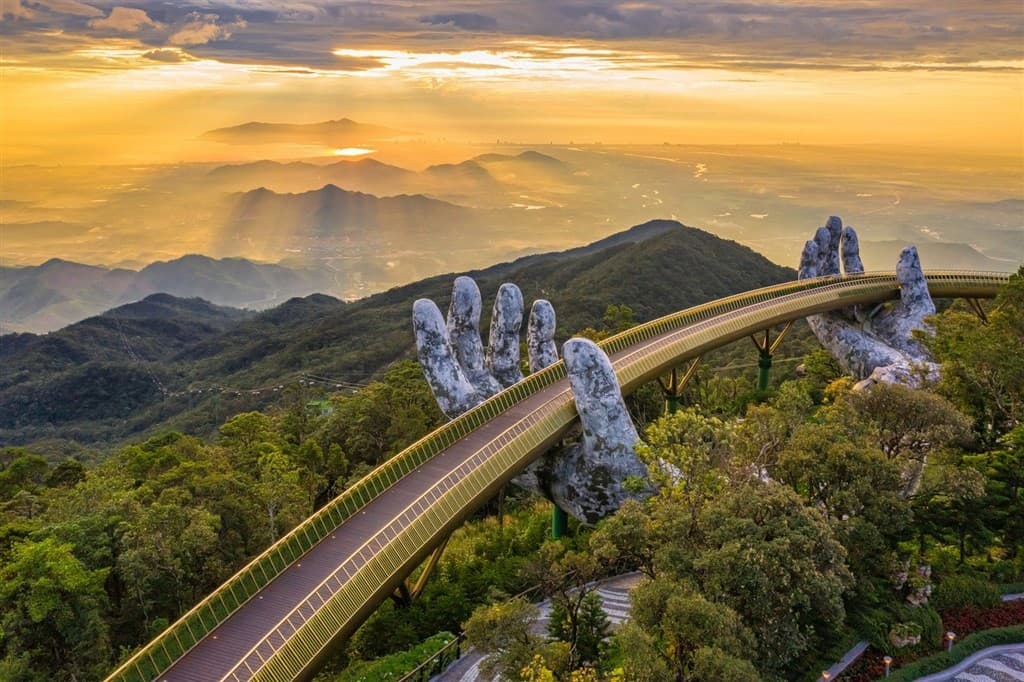 Golden Bridge - Ba Na Hills