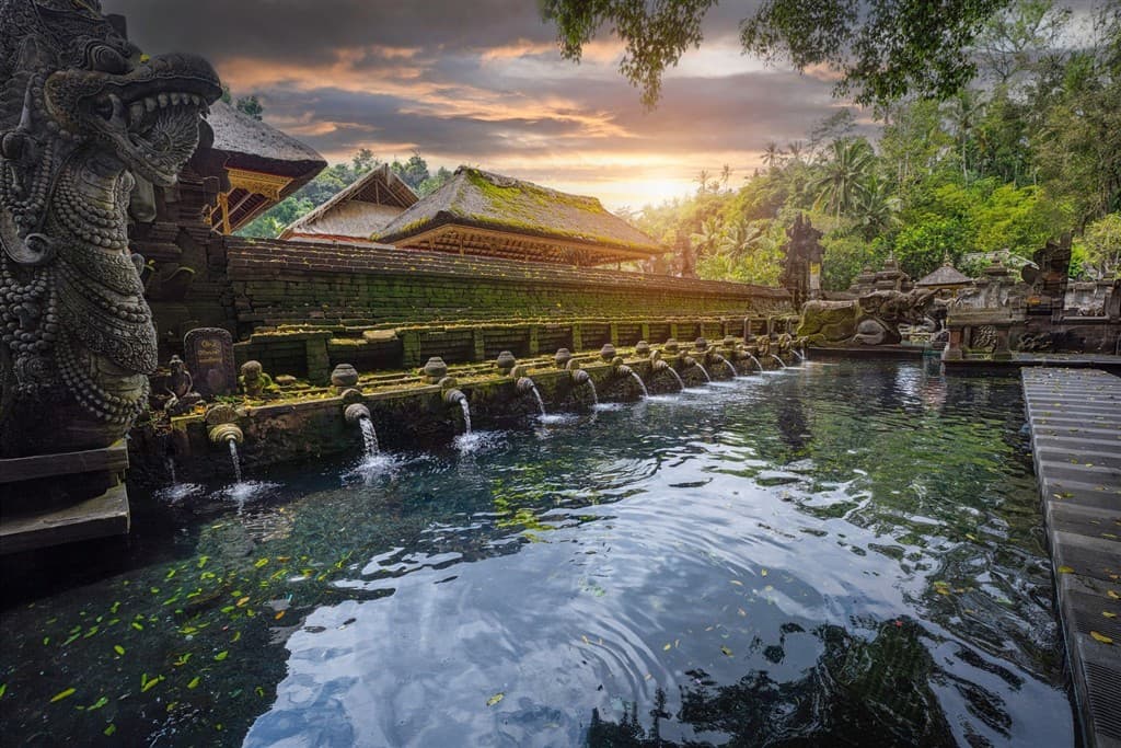 TITULNÁ FOTKA - Chrám Tirtha Empul Bali