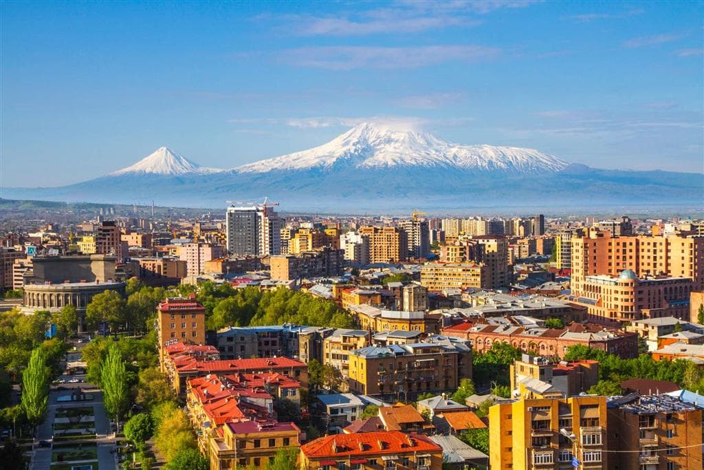 Pohľad, ktorý sa nikdy nezovšednie. Najkrajšiu panorámu arménskeho hlavného mesta nájdete na Kaskádach