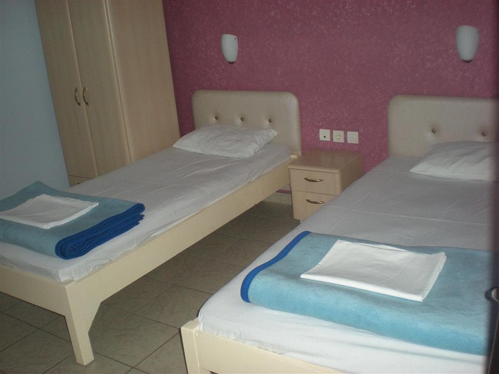 Apartmány Eutychia - izba - autobusová doprava  - Grécko, Olympská riviéra, Paralia