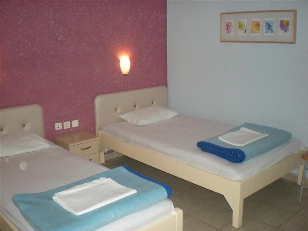 Apartmány Eutychia - izba - autobusová doprava  - Grécko, Olympská riviéra, Paralia