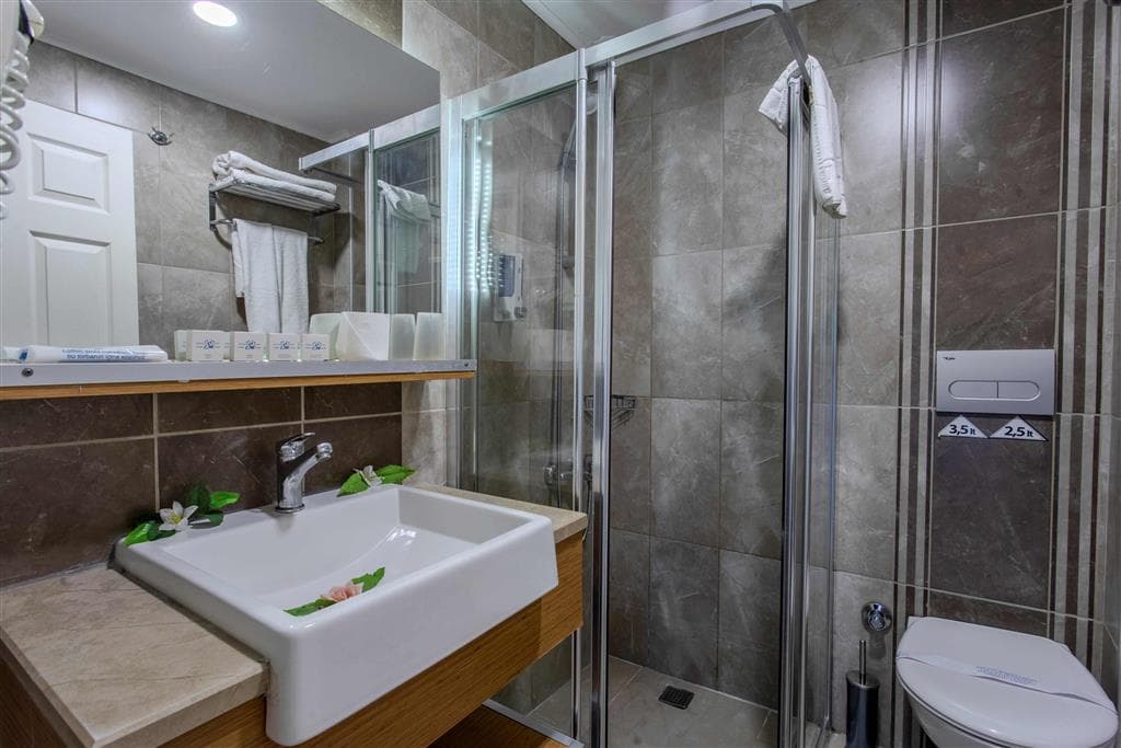 Hotel Incekum Su - kúpeľňa - letecký zájazd  - Turecko, Avsallar