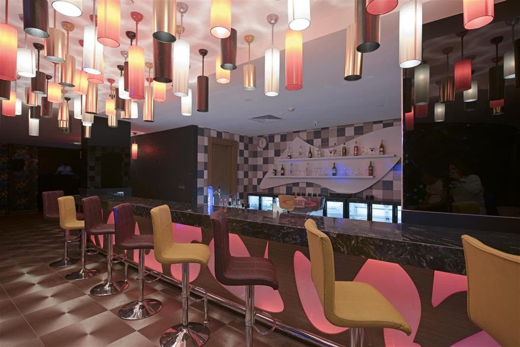 Asia Beach - disco bar - letecký zájazd  - Turecko, Alanya