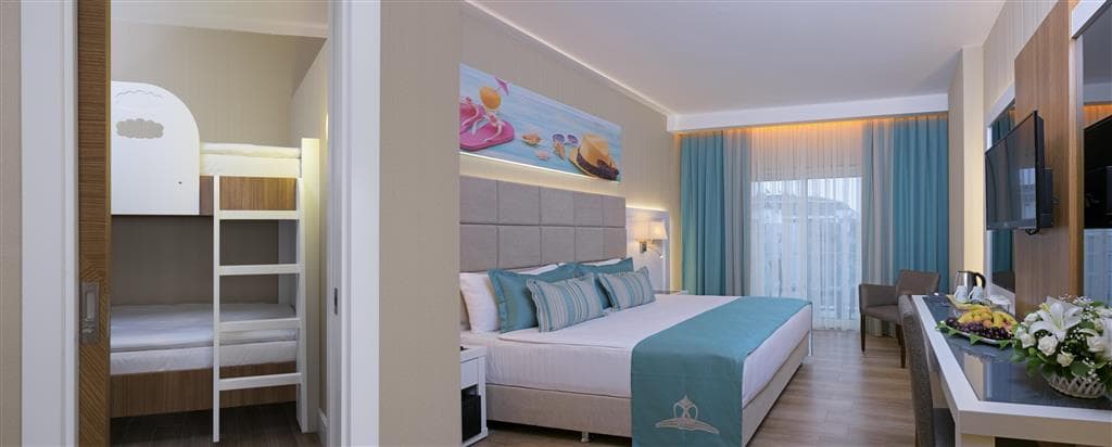 Asia Beach - rodinná izba s poschodovou posteľou - letecký zájazd  - Turecko, Alanya