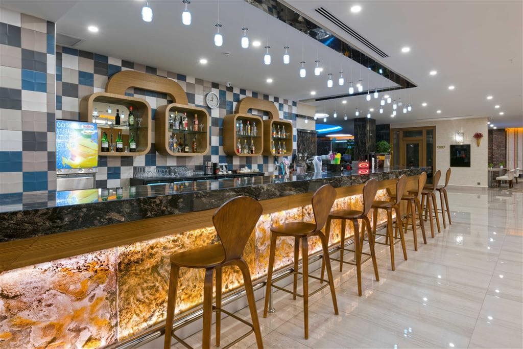 Asia Beach - lobby bar - letecký zájazd  - Turecko, Alanya