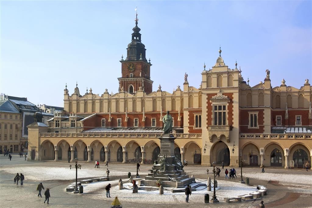 , autobusový poznávací zájazd, Predvianočný Krakow a Wieliczka