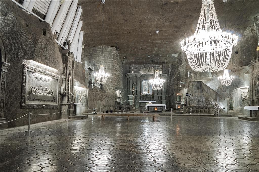 , autobusový poznávací zájazd, Predvianočný Krakow a Wieliczka