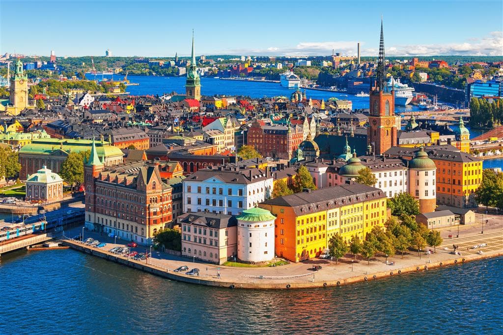 , Letecký poznávací zájazd, Švédsko, Štokholm - klenot severu, staré mesto Gamla Stan
