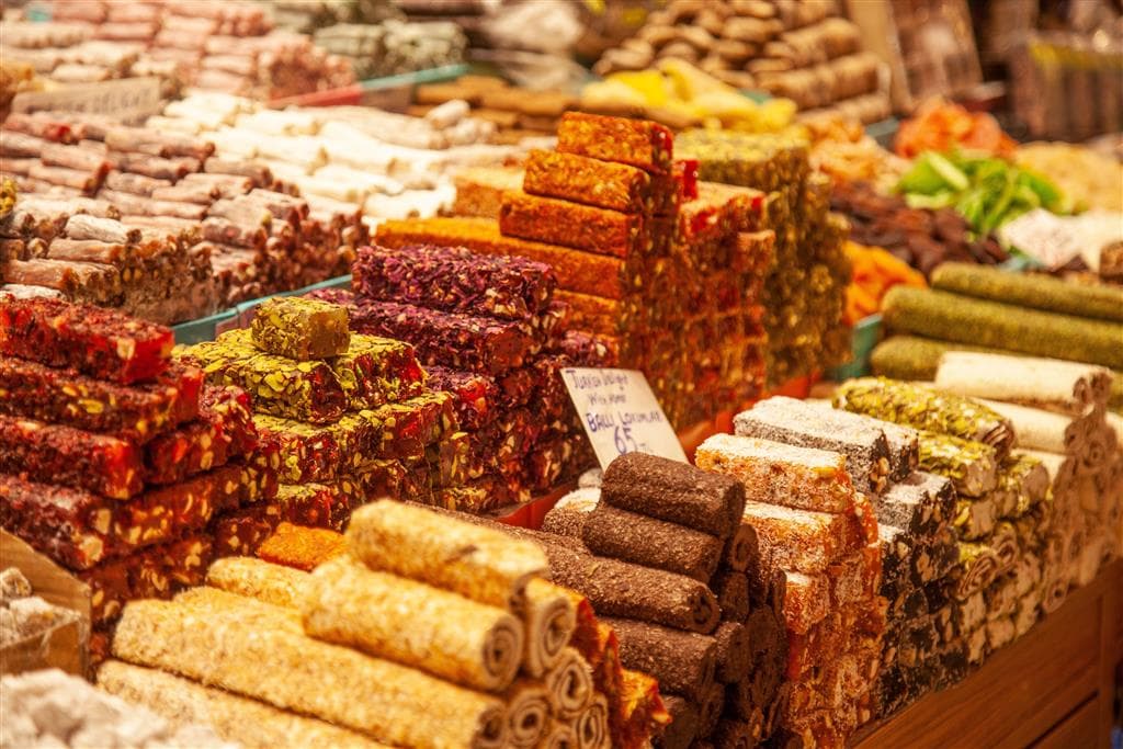 , Letecký poznávací zájazd, Turecko, Istanbul - mesto tisícich príbehov, Veľký bazár