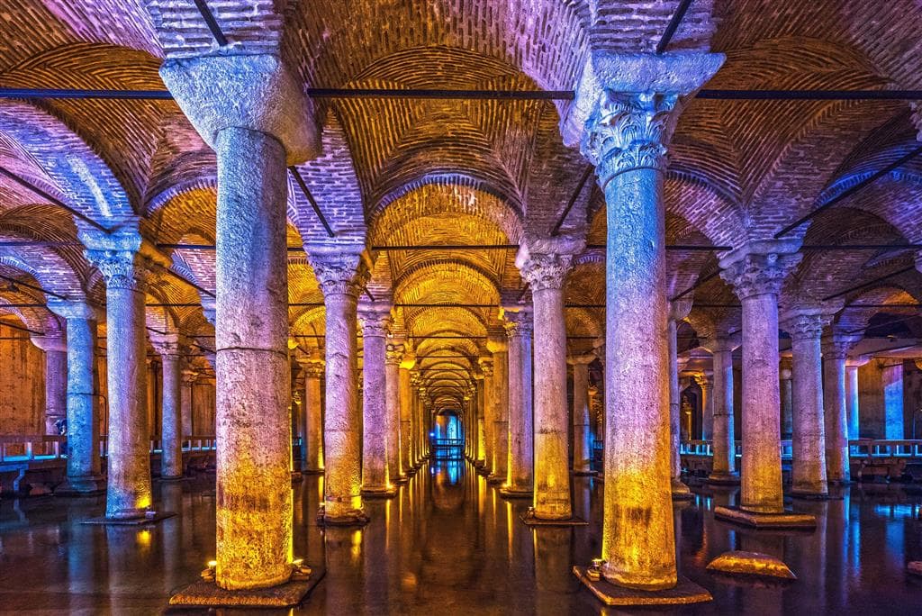 , Letecký poznávací zájazd, Turecko, Istanbul - mesto tisícich príbehov, bazilika Cisterna