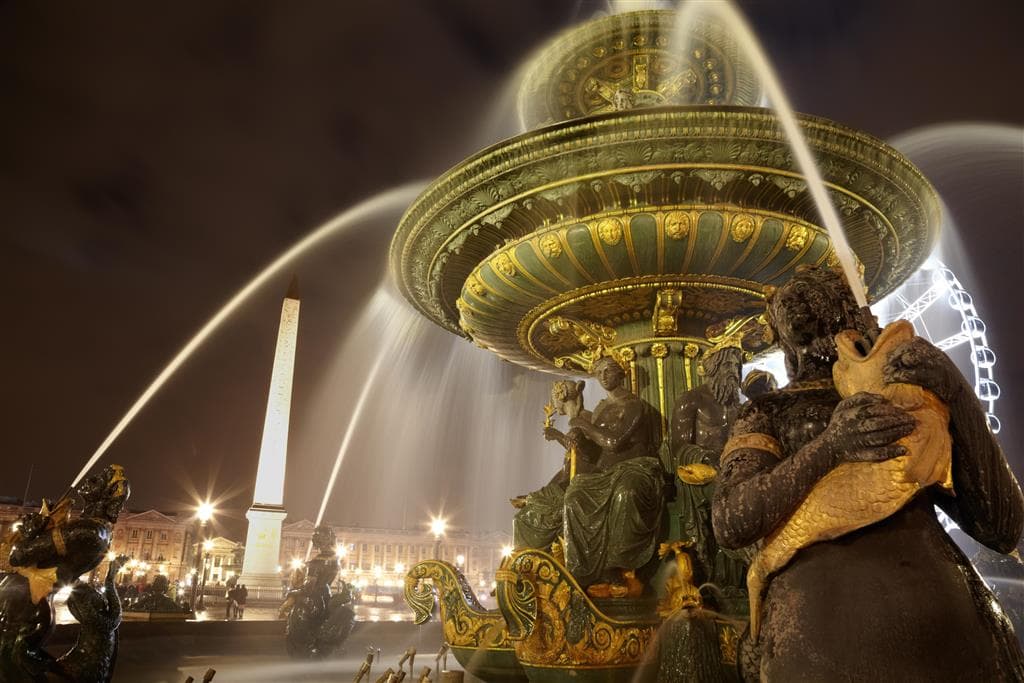 , autobusový poznávací zájazd, Paríž - perla na Seine, Place de la Concorde, egyptský obelisk