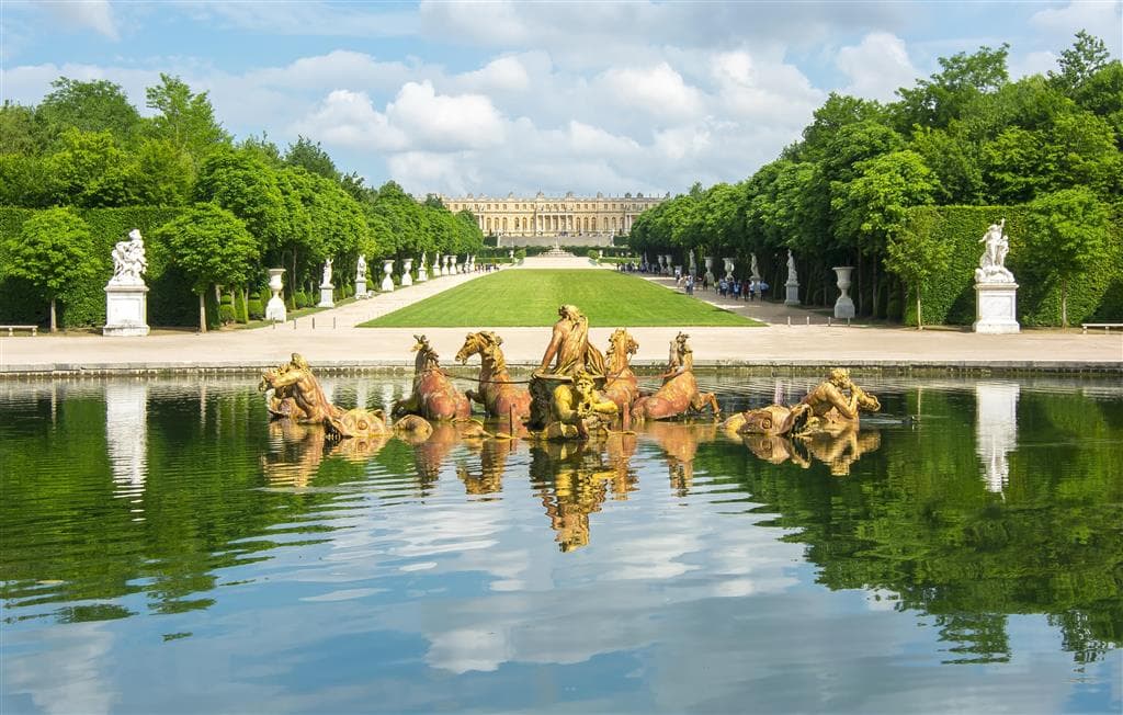 , autobusový poznávací zájazd, Paríž - perla na Seine, Palác Versailles a Apolónova fontána