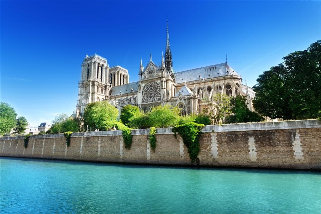 , autobusový poznávací zájazd, Paríž - perla na Seine, Katedrála Notre Dame