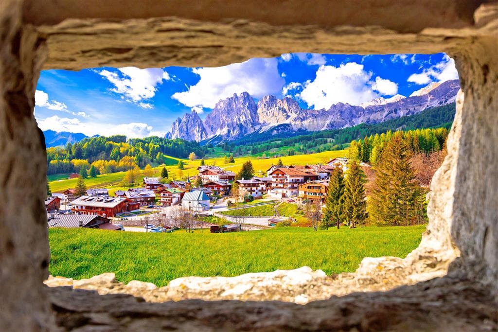 , Autobusový poznávací zájazd, Alpský okruh a Bodamské jazero, Cortina d Ampezzo