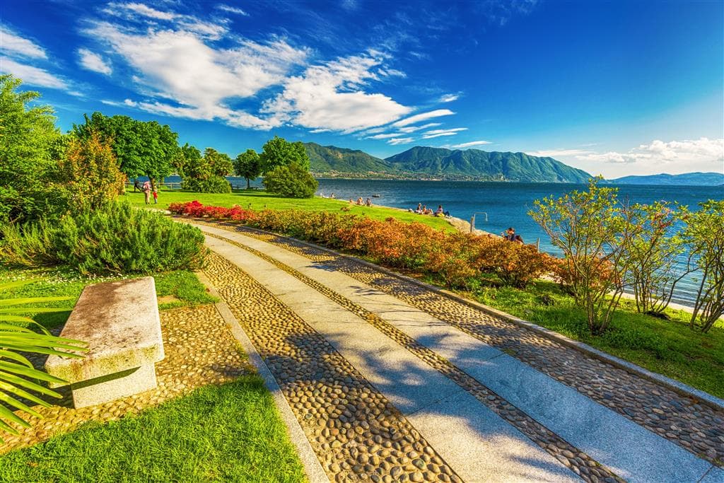 , autobusový poznávací zájazd, Švajčiarsky okruh, Lago Maggiore