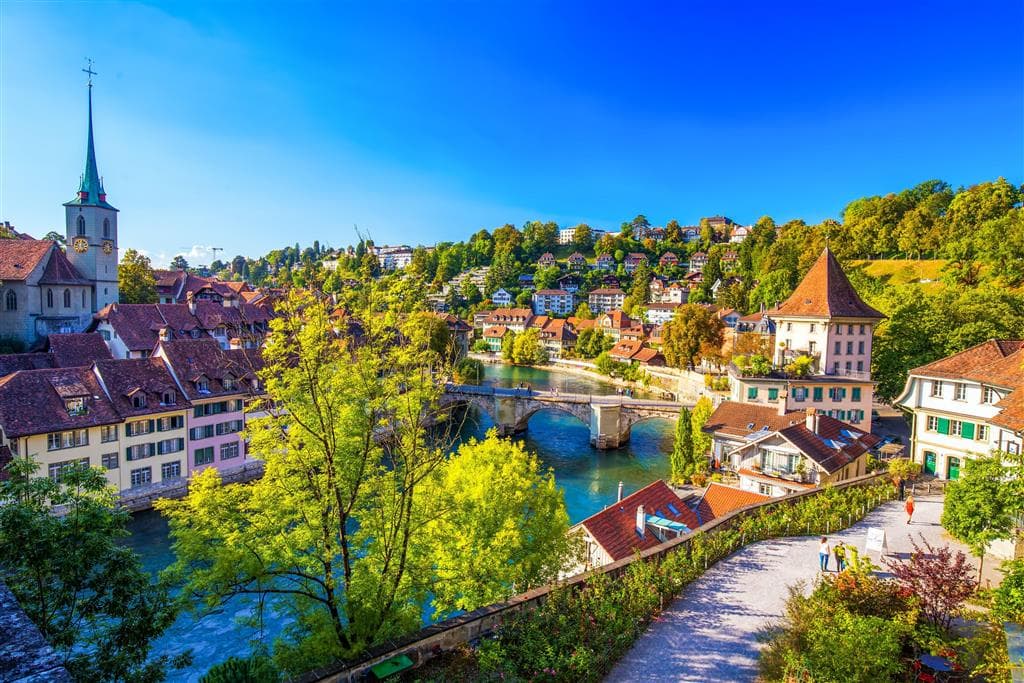 , autobusový poznávací zájazd, Švajčiarsko, Bern, staré mesto