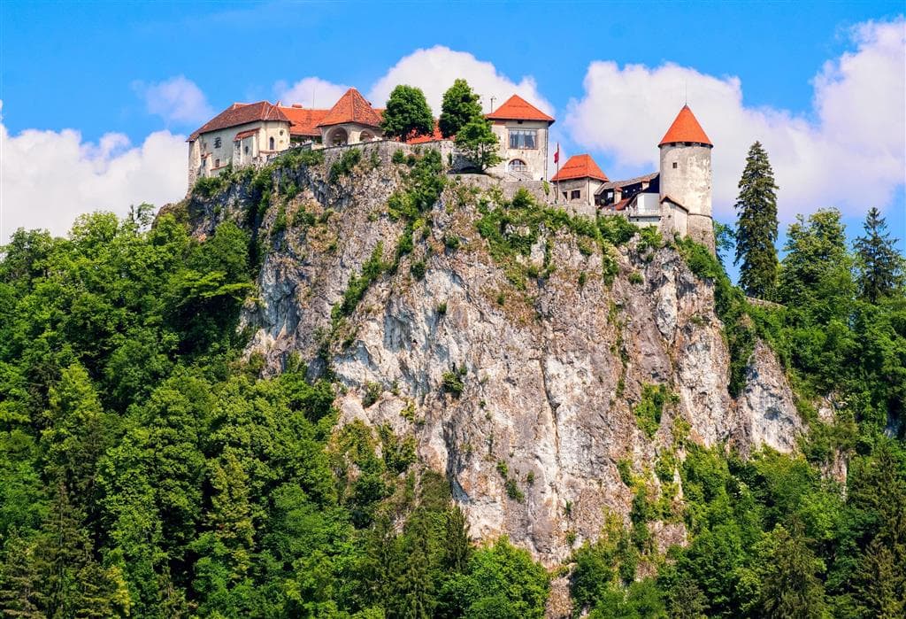 , autobusový poznávací zájazd, Slovinsko a Plitvické jazerá, Bled, Bledský hrad