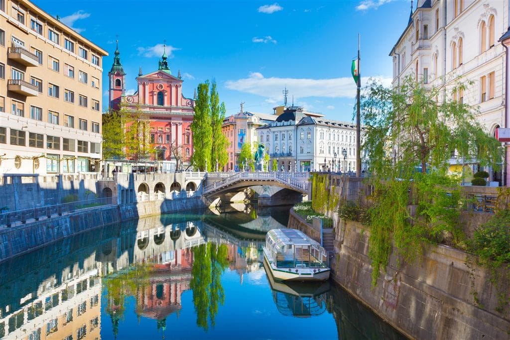, autobusový poznávací zájazd, Slovinsko a Plitvické jazerá, Ljubljana